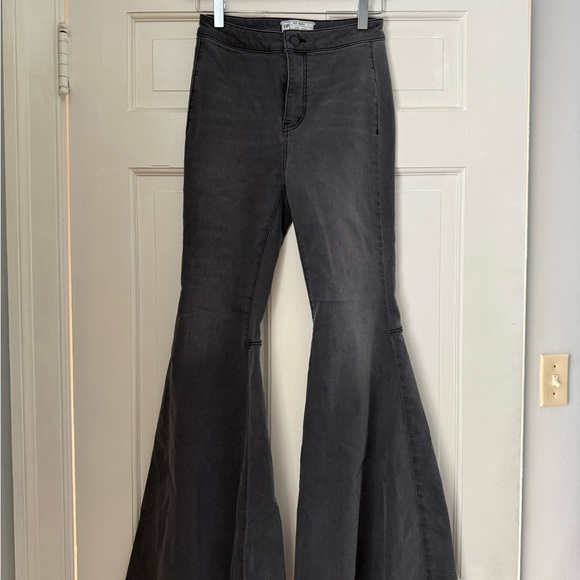 Free people high rise black bell bottom jeans. - Picture 3 of 3